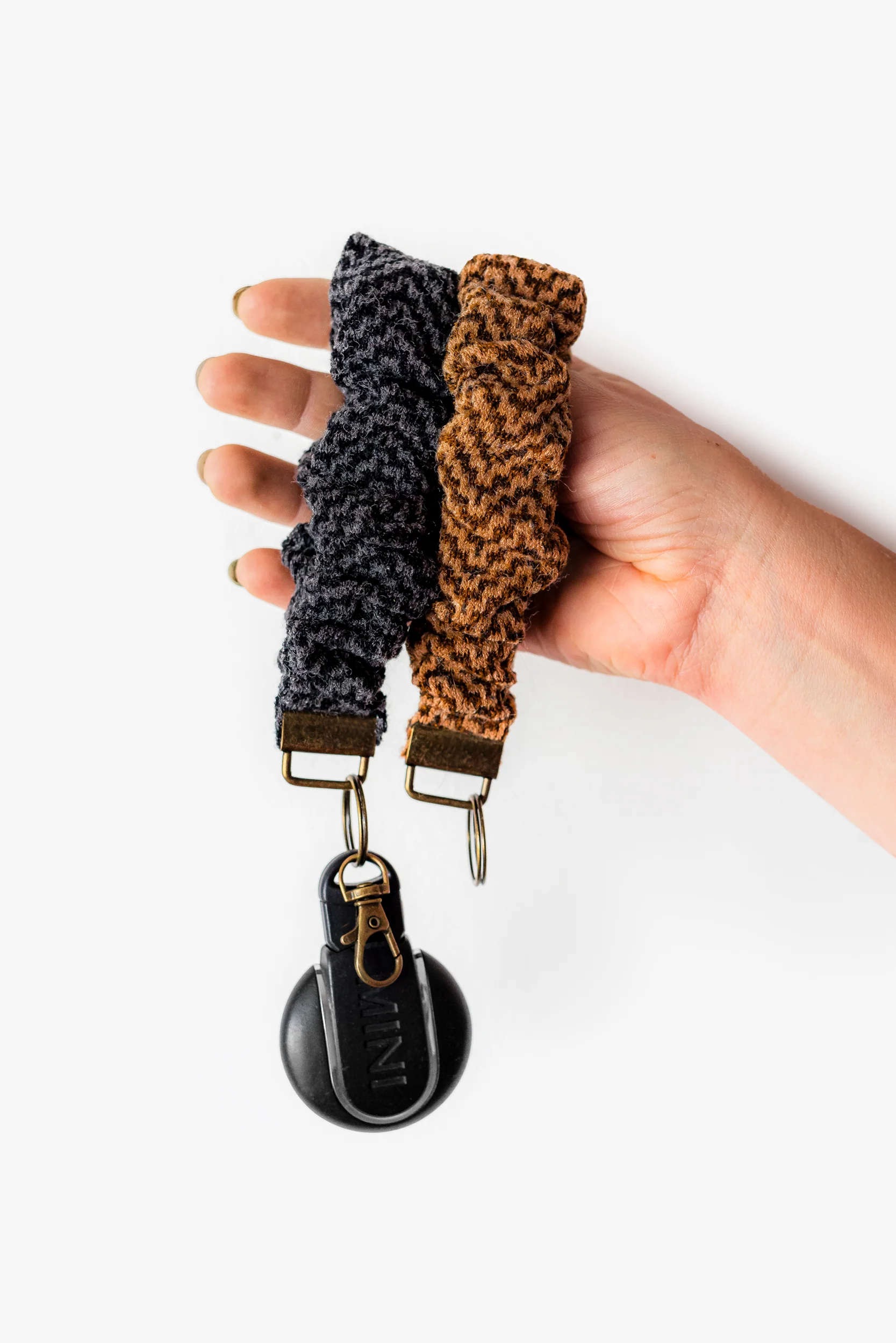 Scrunchie Sleutelhanger - Cozy Winter - Grijs - Image 3